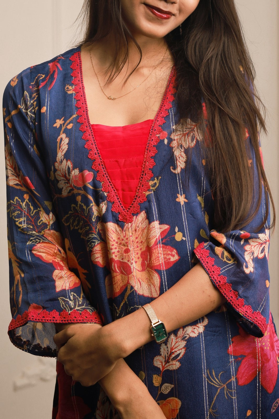 Firoza Phool Crepe Floral Kurta Pant Duo